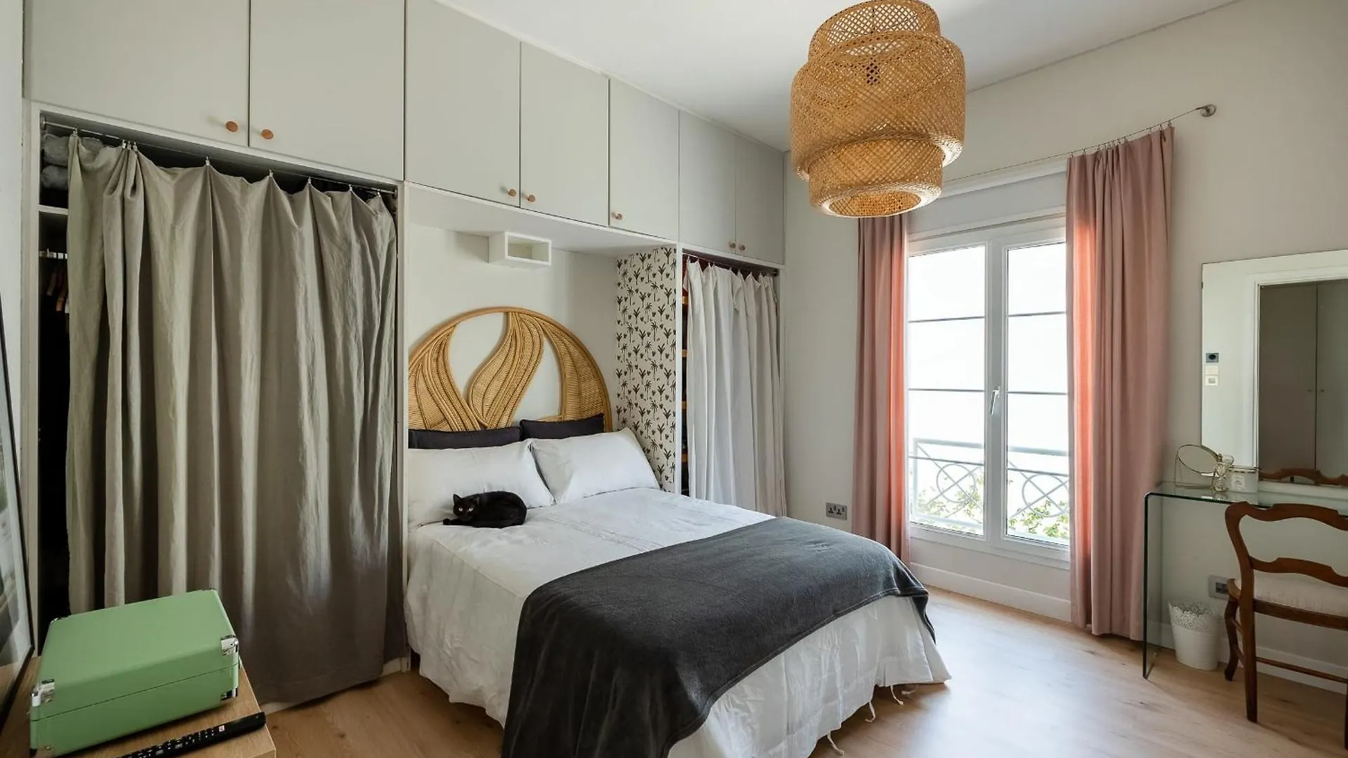 Villa Deema The Lakes Luxury 3 Bd Pool Dubai United Arab Emirates